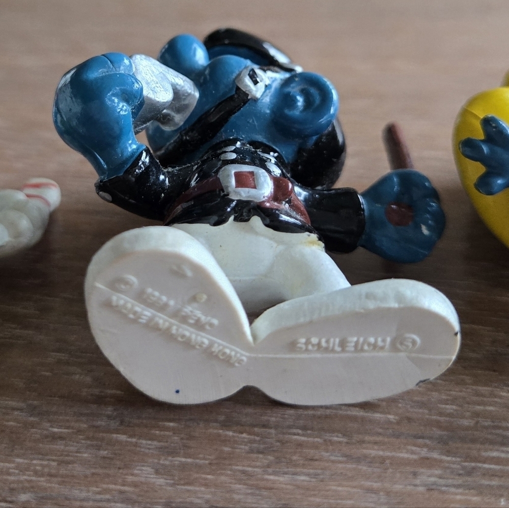 Smurfs Vintage Lot PVC Toy Figurine 1980 Schleich Peyo Clown Collect Nostalgia - Picture 9 of 11